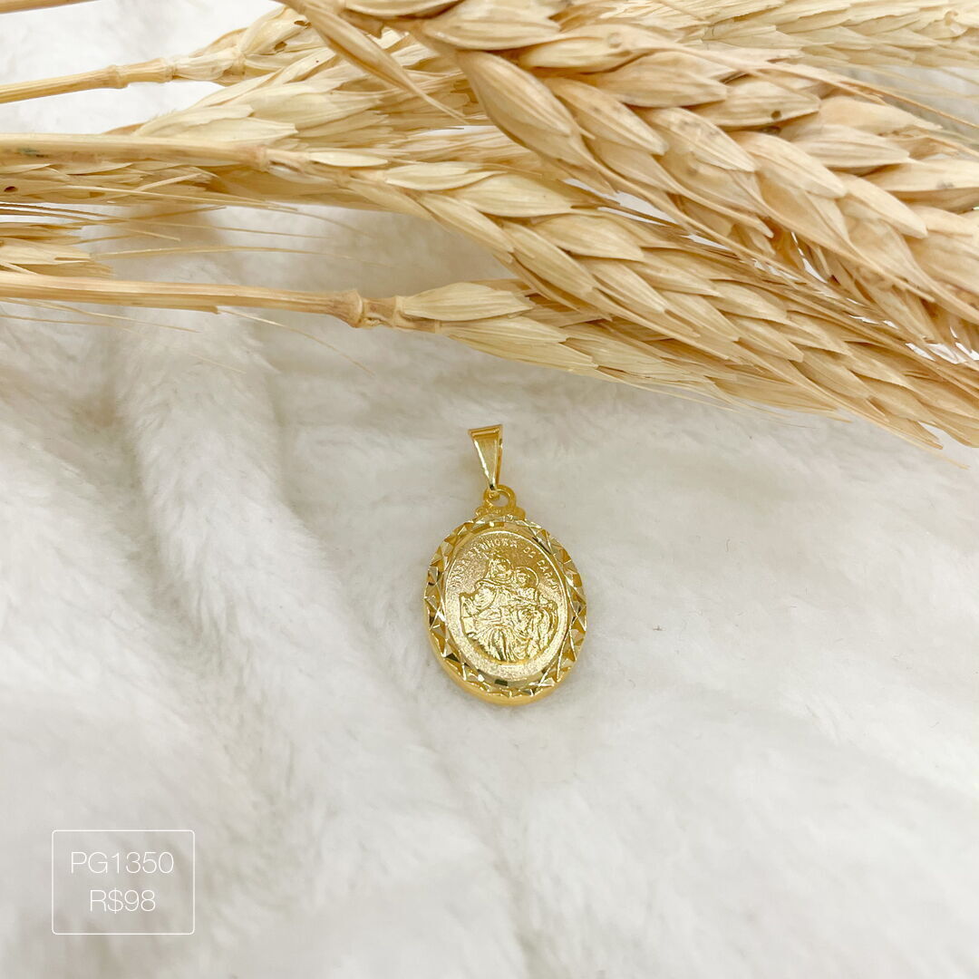 Pingente N. Senhora do Carmo Oval Diamantado Liso Dourado